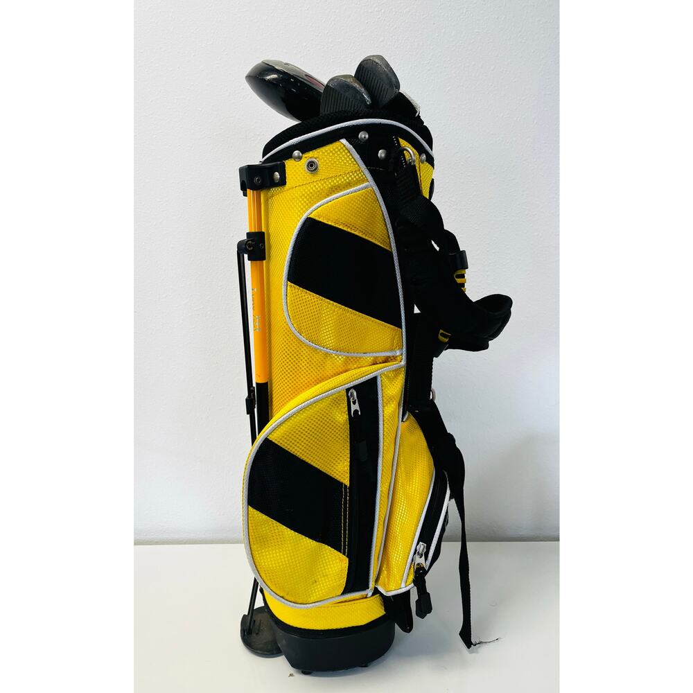 Lynx Golf Junior Ai Stand Bag, Zevo 1 Driver, Lynx 7 and 9 Iron